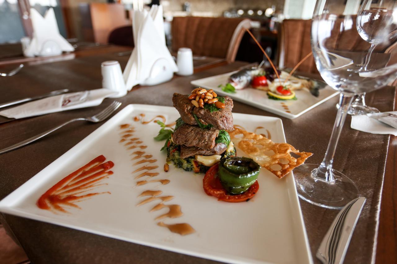Sivas Bueyuek Hotel 외부 사진
